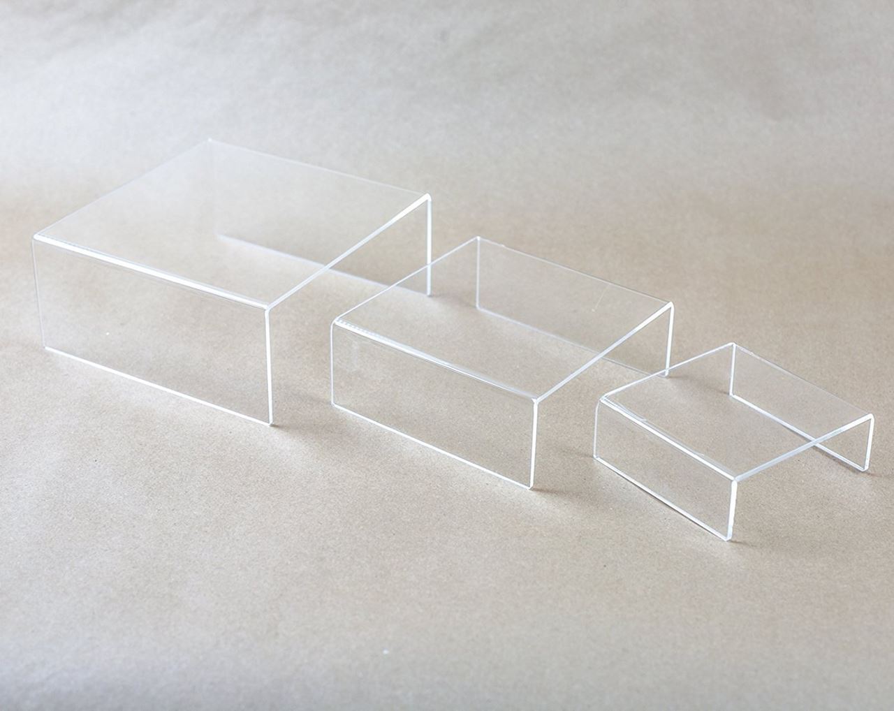 Huji Home Products. Clear Medium Low Profile Set of 6 Acrylic Risers ...