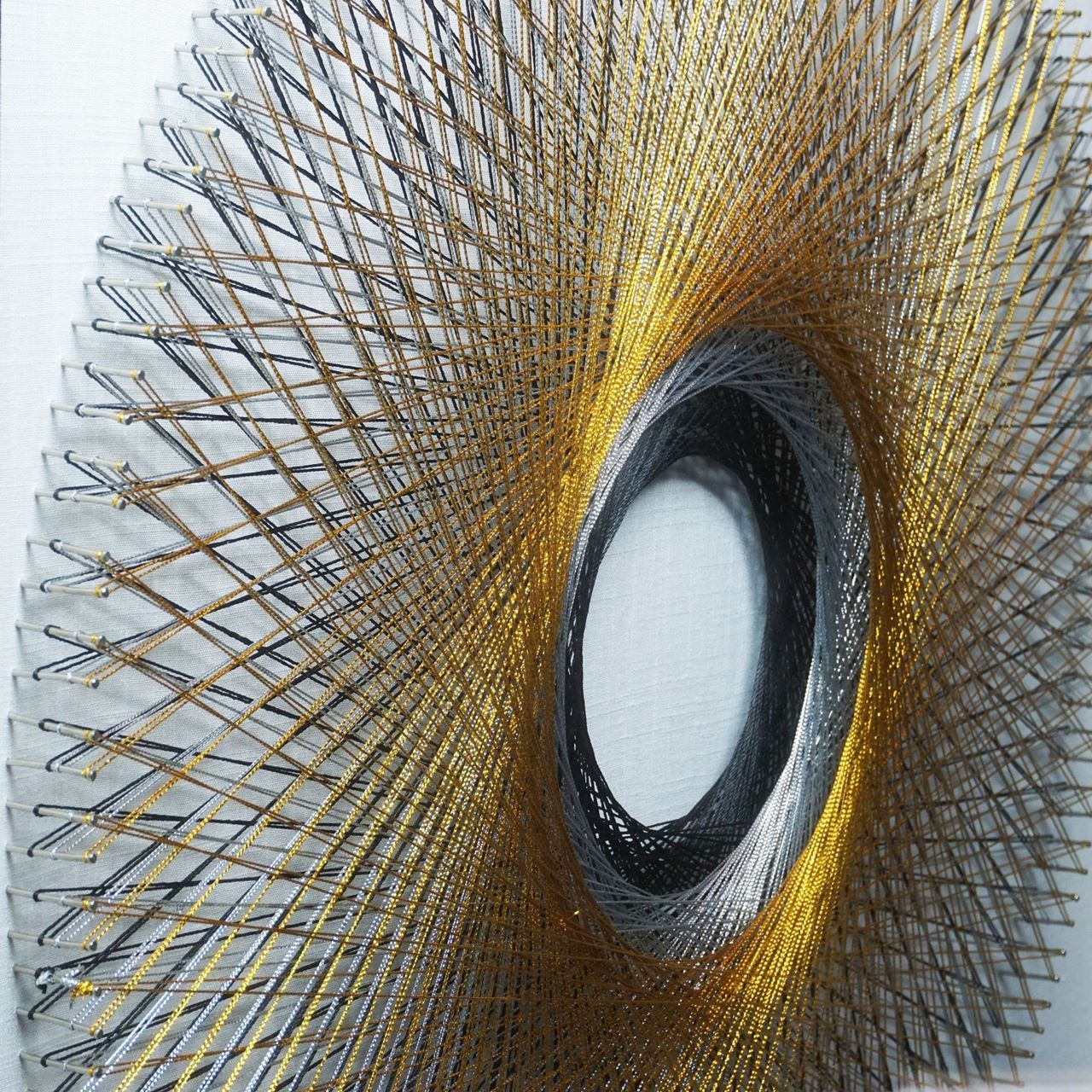 Huji Home Products. Circle of String Art Shadow Box Wall Décor (MS37038